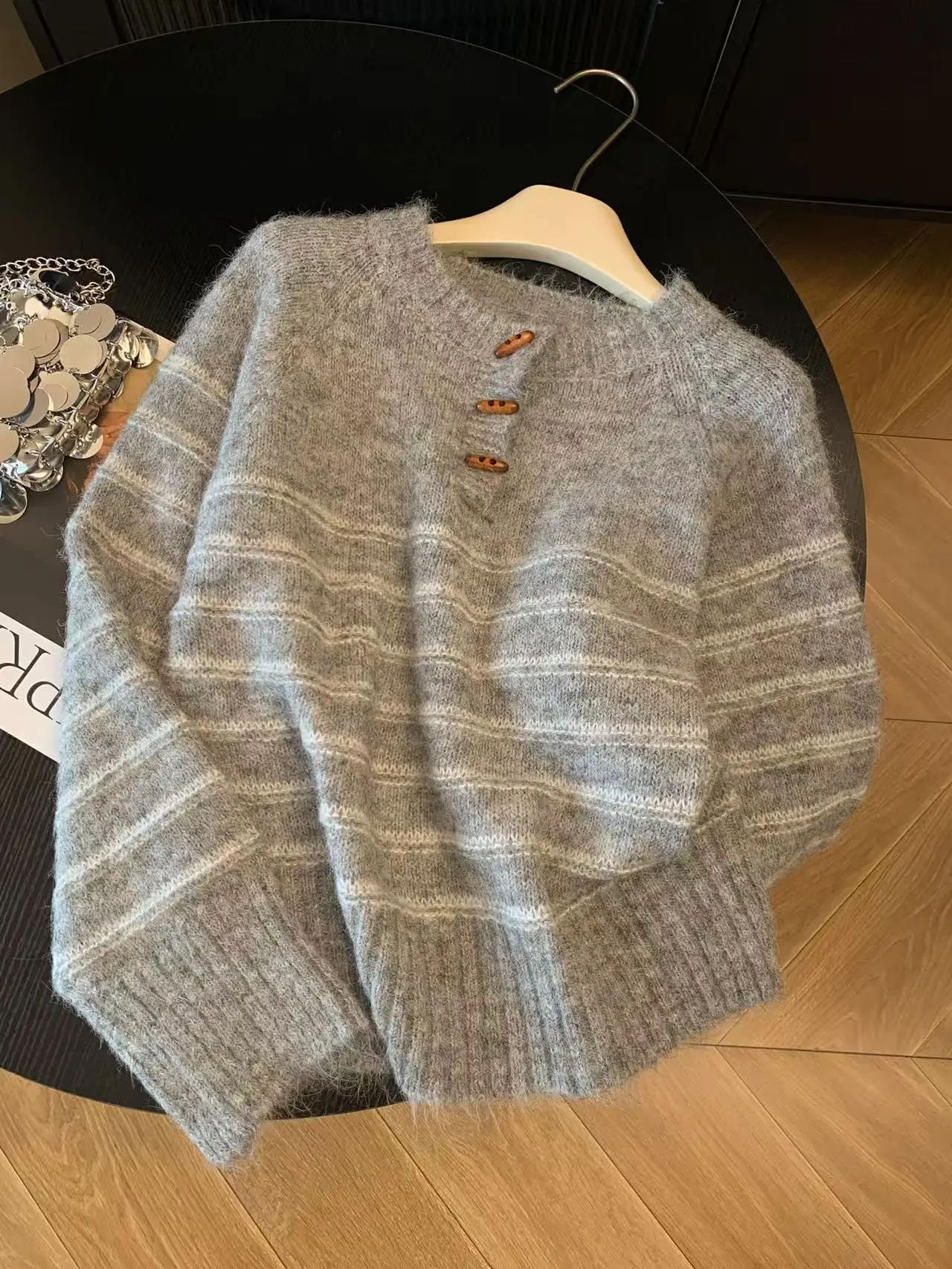 Autumn Winter Women's Striped  - Embroidery ulasan dan harga