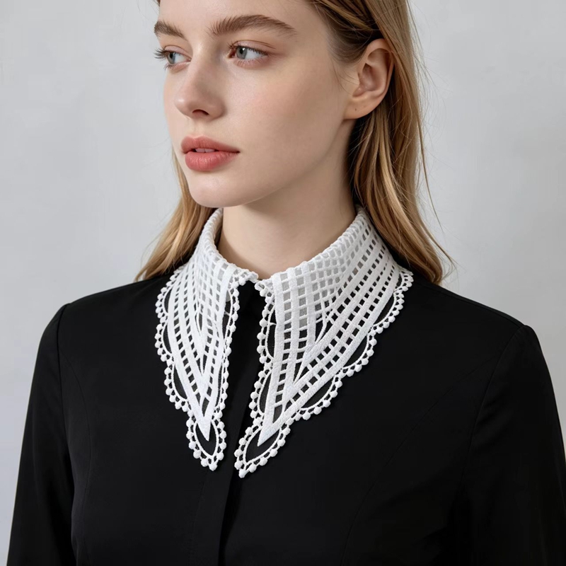Lady White Ruffled False Colla - Embroidery ulasan dan harga